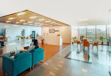 MZ세대 병원비 지출 분석과 절약법 unknown person sitting on blue couch